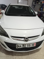 berline-opel-astra-4-portes-2015-enjoy-dar-el-beida-alger-algerie