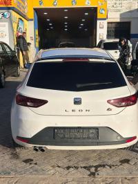 سيارات-seat-leon-2013-سعيدة-الجزائر