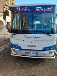 bus-isuzu-urban-2011-medea-algerie