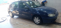 voitures-renault-megane-1-2000-medea-algerie