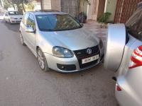 moyenne-berline-volkswagen-golf-5-2006-carat-rouiba-alger-algerie