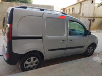 voitures-renault-kangoo-2015-abou-el-hassan-chlef-algerie