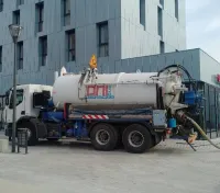 Camion débouchage assainissement nettoyage canalisation 