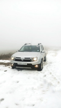 voitures-dacia-duster-2013-bouzeguene-tizi-ouzou-algerie