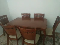 Table 6 chaises