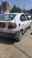 citadine-renault-megane-1-2000-blida-algerie