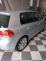 moyenne-berline-volkswagen-golf-6-2011-bouati-mahmoud-guelma-algerie