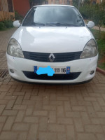 voitures-renault-clio-campus-2011-extreme-ouled-chebel-alger-algerie