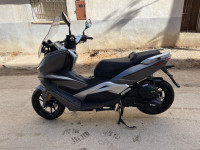 motos-et-scooters-vms-vmax-2024-alger-centre-algerie