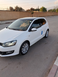 voitures-volkswagen-polo-2014-life-khemis-miliana-ain-defla-algerie