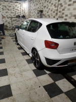 voitures-seat-ibiza-2012-linea-r-kadiria-bouira-algerie