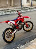 motos-et-scooters-honda-crf-450r-2024-algerie