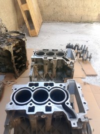 engine-transmission-les-bloc-301-208-eucalyptus-alger-algeria