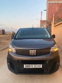 سيارات-fiat-scoudo-2023-نفعية-بسكرة-الجزائر