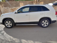 voitures-kia-sorento-2013-44-mostaganem-algerie