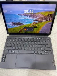 Lenovo IDEAPAD Duet 5i