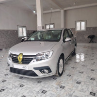 voitures-renault-سامبول-2018-mezdour-bouira-algerie