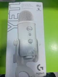 Blue Yeti streamer 