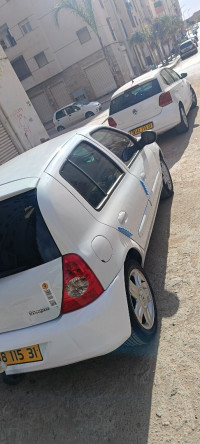 voitures-renault-clio-3-2015-bir-el-djir-oran-algerie