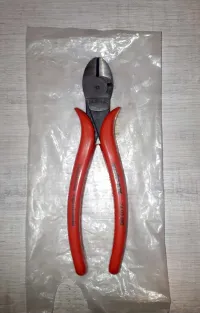Knipex pince coupante à forte démultiplication (made in Germany)