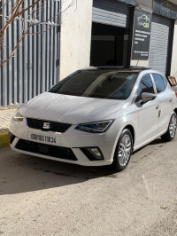 voitures-seat-ibiza-2018-high-facelift-bordj-bou-arreridj-algerie