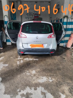 voitures-renault-scenic-2011-bose-oum-el-bouaghi-algerie