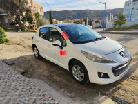 voitures-peugeot-207-2012-allure-medea-algerie