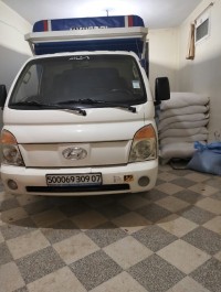 شاحنة-hyundai-h100-2009-طولقة-بسكرة-الجزائر