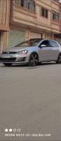 moyenne-berline-volkswagen-golf-7-2017-batna-algerie