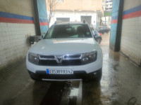 voitures-dacia-duster-2013-ambiance-medea-algerie