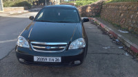 voitures-chevrolet-optra-4-portes-2014-medea-algerie