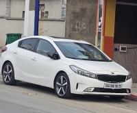 سيارات-kia-cerato-2018-sx-premium-الخروب-قسنطينة-الجزائر