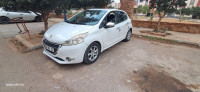 voitures-peugeot-208-2015-mostaganem-algerie