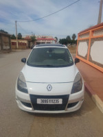 voitures-renault-scenic-2012-boudouaou-boumerdes-algerie