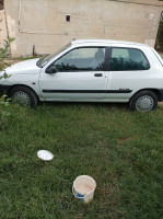 voitures-renault-clio-1-1997-kais-khenchela-algerie