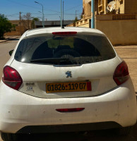 voitures-peugeot-208-2019-allure-biskra-algerie