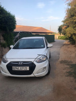 voitures-hyundai-accent-2017-rb-hassi-messaoud-ouargla-algerie