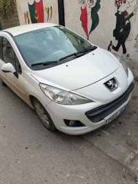 voitures-peugeot-207-2011-active-baraki-alger-algerie