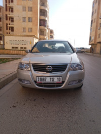 voitures-nissan-sunny-2012-sour-el-ghouzlane-bouira-algerie