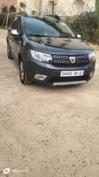 voitures-dacia-sandero-2018-stepway-miliana-ain-defla-algerie