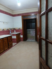 appartement-location-f2-alger-bab-ezzouar-algerie