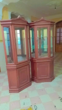 خزانة جانبية