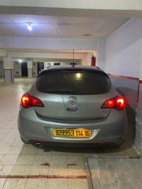 سيارات-opel-astra-2014-شراقة-الجزائر