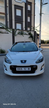 voitures-peugeot-308-2012-bejaia-algerie