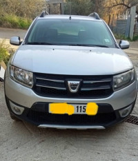 voitures-dacia-sandero-2015-stepway-jijel-algerie