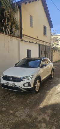 voitures-volkswagen-t-roc-2022-blida-algerie