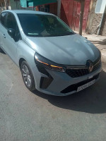 voitures-renault-clio-5-gris-nardo-2024-evolution-relizane-algerie