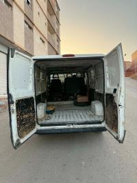 سيارات-peugeot-boxer-2004-ندرومة-تلمسان-الجزائر