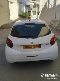 سيارات-peugeot-208-2013-active-البويرة-الجزائر