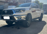 voitures-toyota-hilux-2023-4x4-setif-algerie